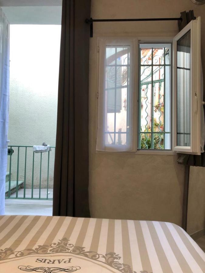 Apartament Vieil Antibes, Ravissant 2P Avec Petite Terrasse Zewnętrze zdjęcie