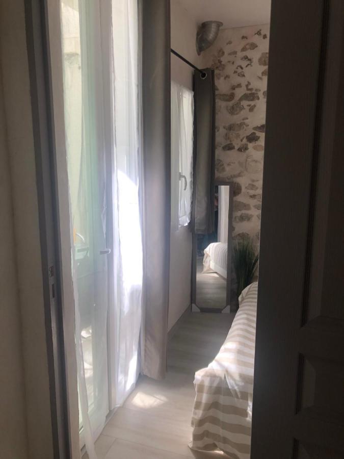 Apartament Vieil Antibes, Ravissant 2P Avec Petite Terrasse Zewnętrze zdjęcie